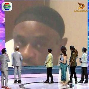 Meet your Posher, Marshall